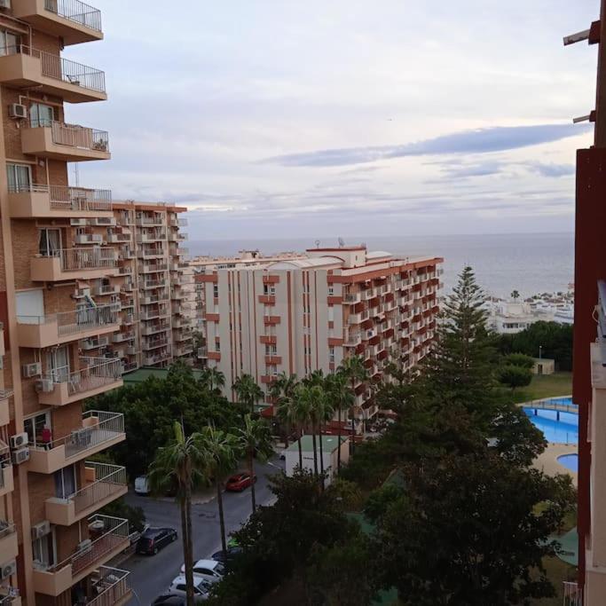 Apartamento Edificio Minerva, Benalmadena Costa, Bonanza Sq. Exterior foto